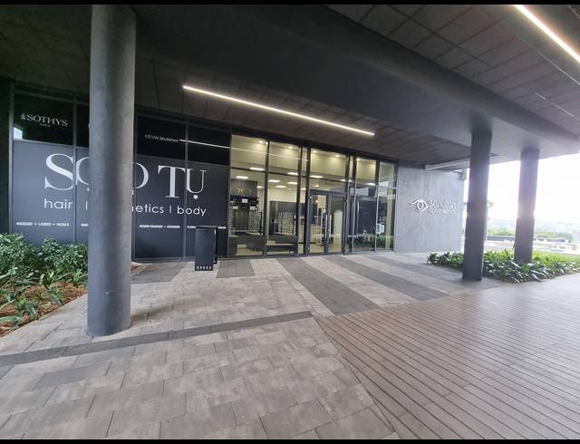1,151M² OFFICE TO LET IN GLENADRIENNE